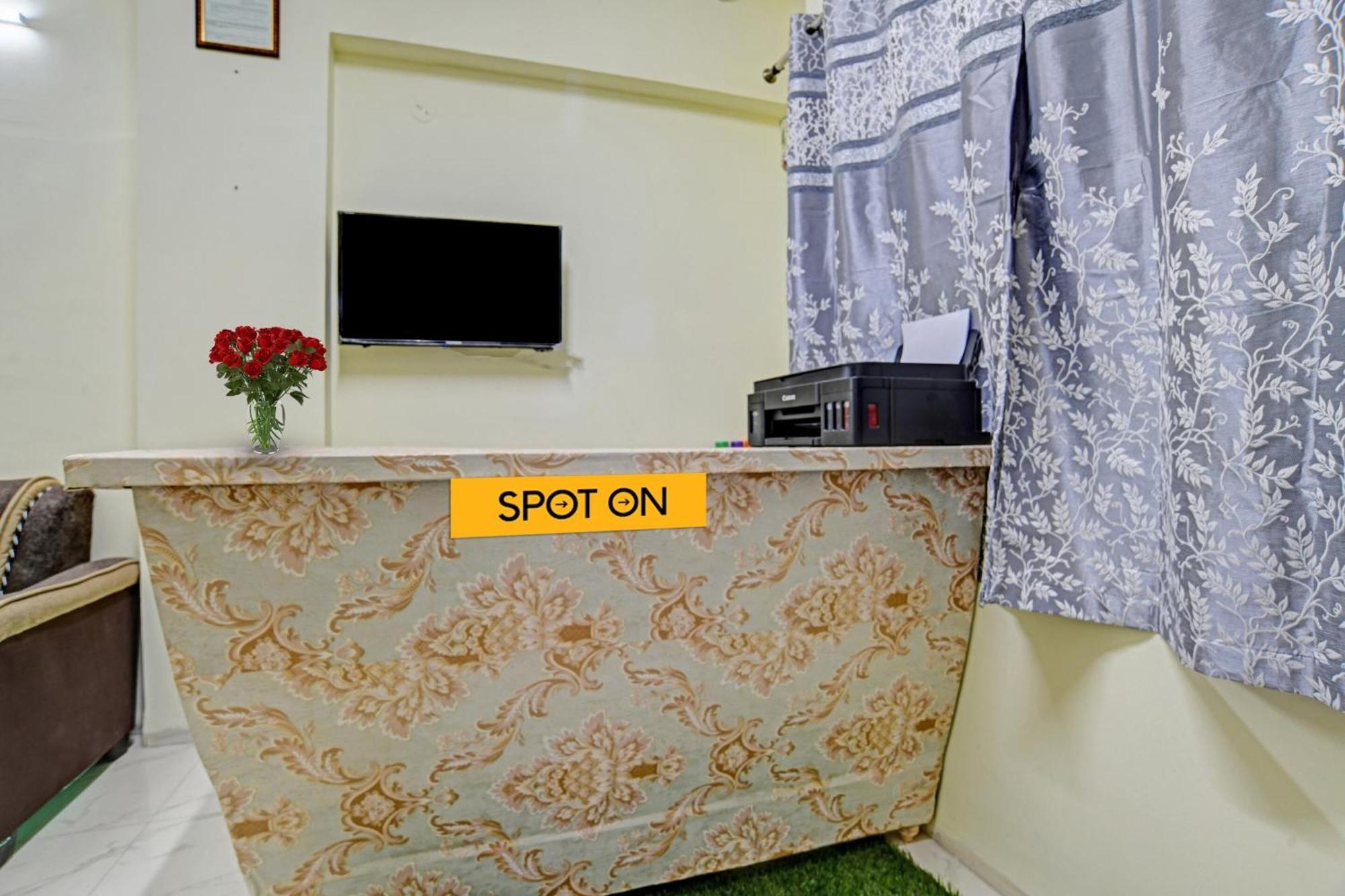 Hotel O Trinity Inn Koradi Exterior photo